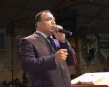 Pastor afirma que pastores que entram para a pol�tica deixam de colocar Deus em primeiro lugar